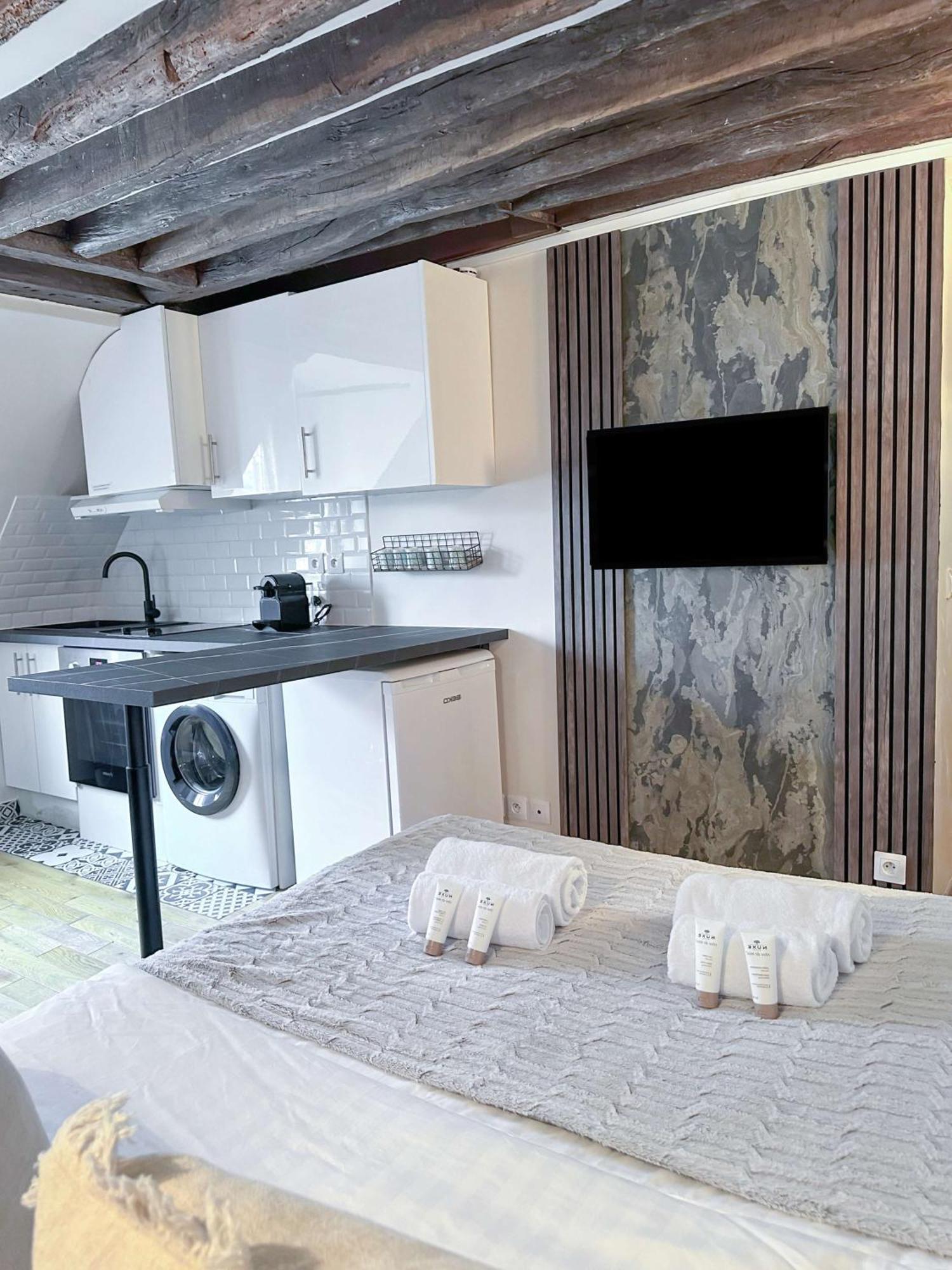 Beautiful Apartment Near Grands Boulevards Paris Bagian luar foto